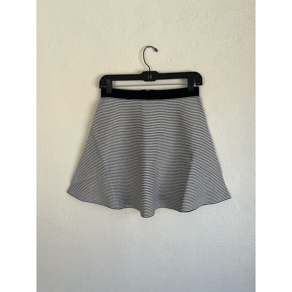 Anthropologie English Factory Woman Stripped Knit A-Line Mini Skirt, Siz… - Picture 3 of 9